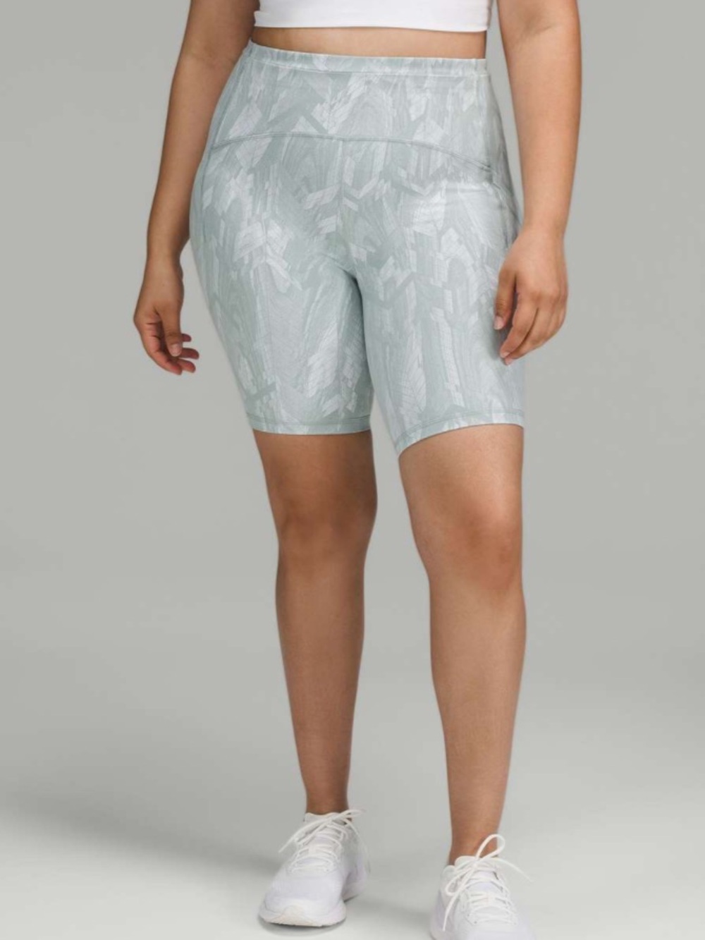 Lululemon Swift Speed High-Rise Short 8"